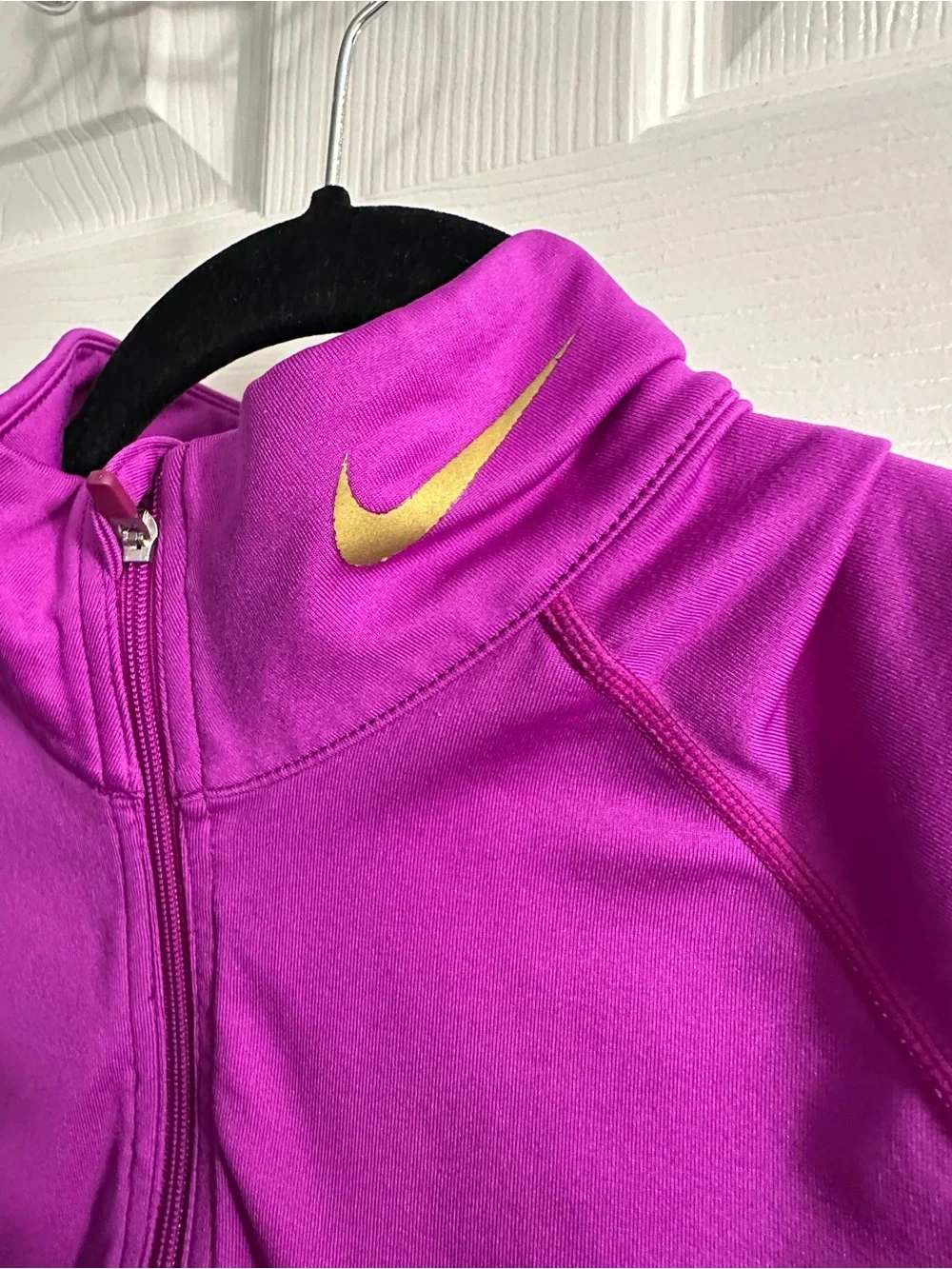 Womens L Nike Magenta Full-Zip Jacket with Gold Swoosh